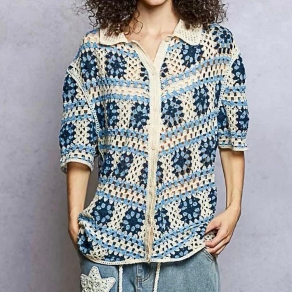 New Pol Womens Crochet Knit Granny Square Button Up Sweater One Size Blue White